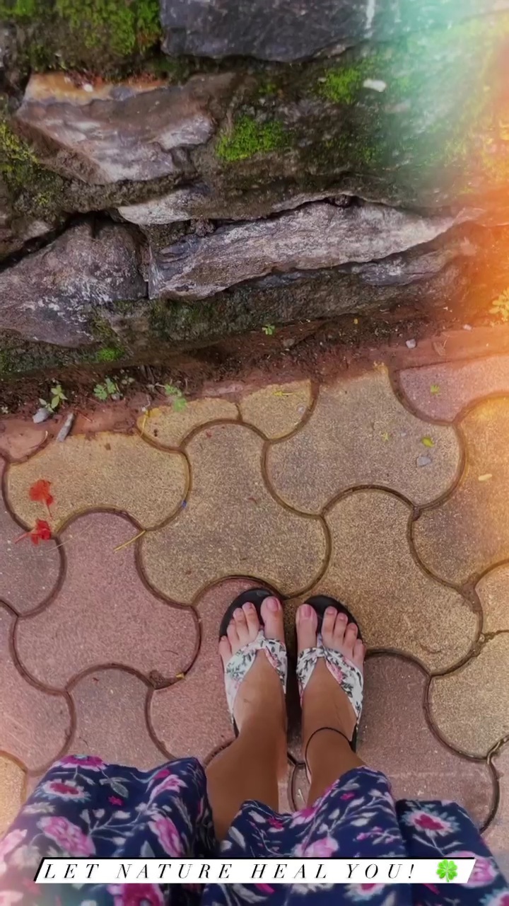 Palak Sidhwani Feet